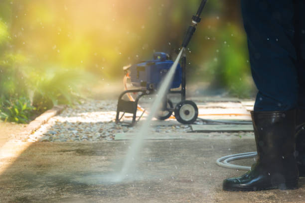 Best Gutter Cleaning  in Hasbrouck Heights, NJ